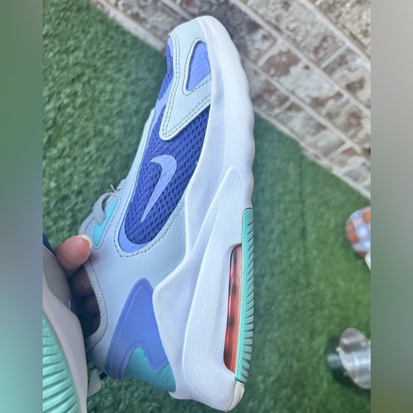 Nike Purple and White Sneakers with Air Max - Picture 13 of 13